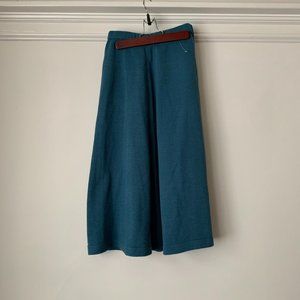 NWOT VTG Blue Acrylic Knit Flared Skirt size small